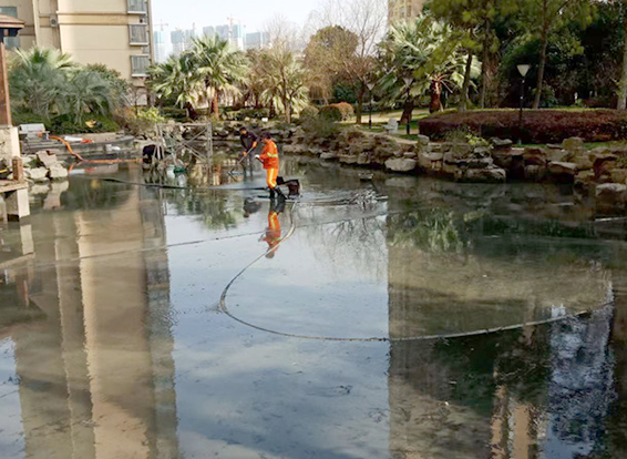 嵊州景观池淤泥清理